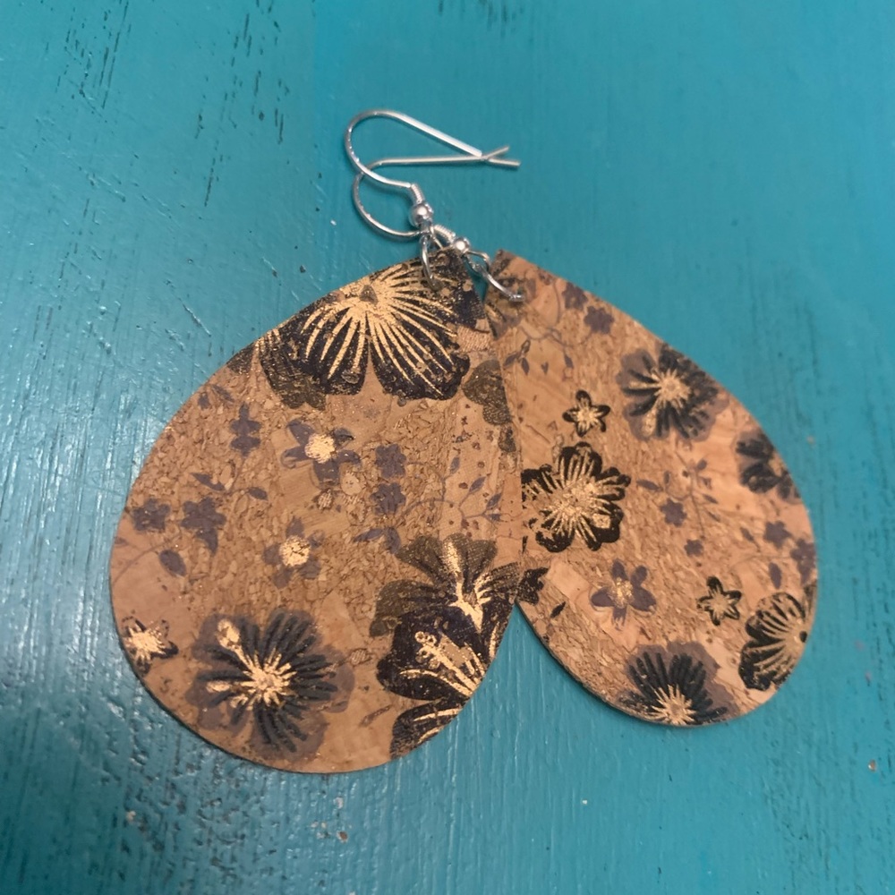 Cork earrings with black floral design
